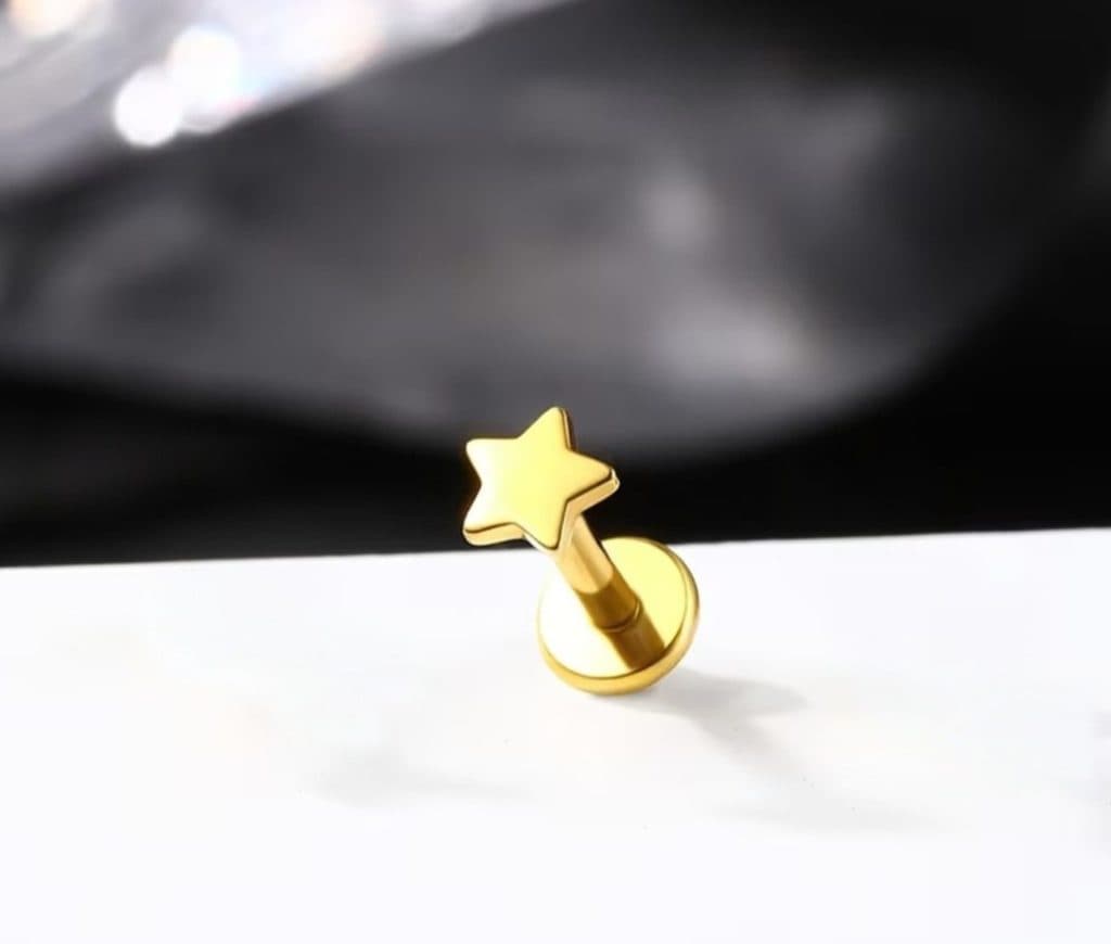 Studio jewelry S017