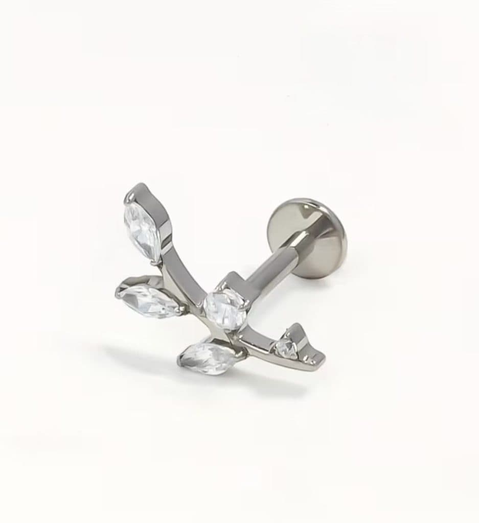 Studio jewelry P33